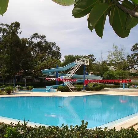 Camping Parque De Campismo Orbitur 2*