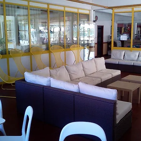 Parque De Campismo Orbitur Camping